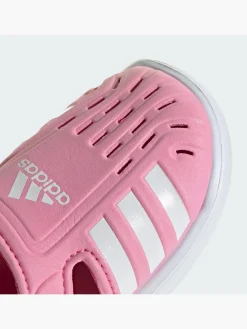 Closed-Toe Summer Water Sandale