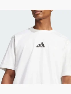 Codes Photoreal Graphic T-Shirt