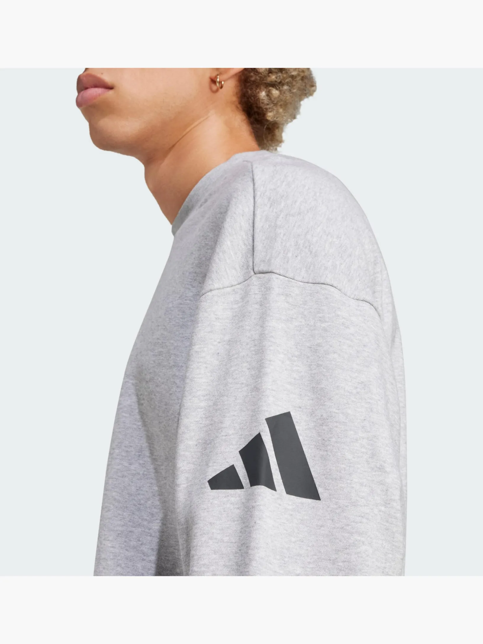 Essentials Loose Fit 3 Bar Logo Sweatshirt