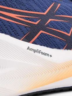 Laufschuh VERSABLAST 4