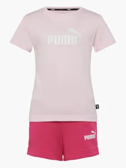 Set aus T-Shirt und Shorts