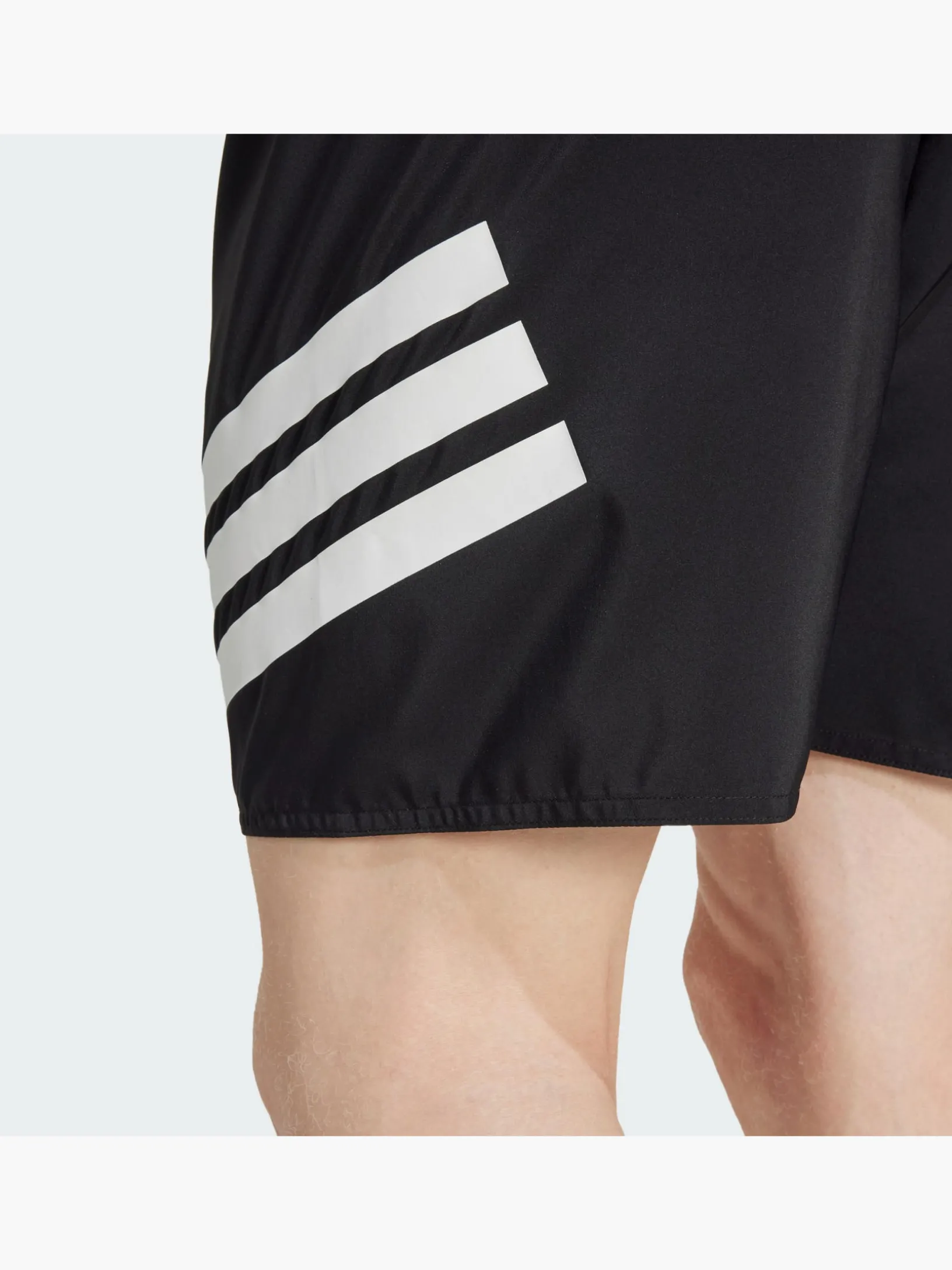 3-Streifen 8-Inch Badeshorts