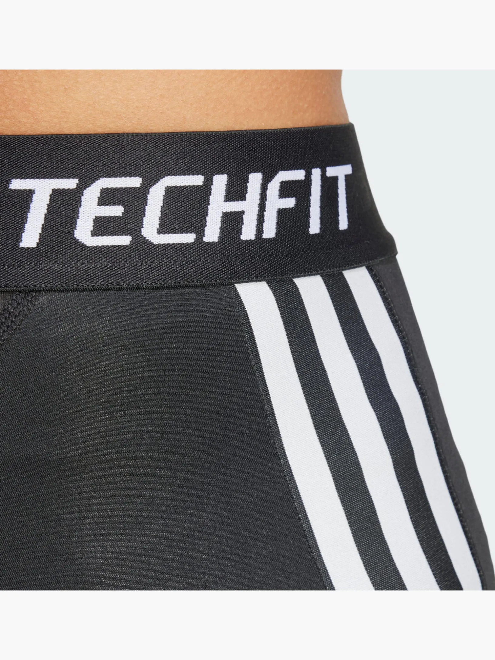 TECHFIT Compression Training 3-Streifen kurze Leggings