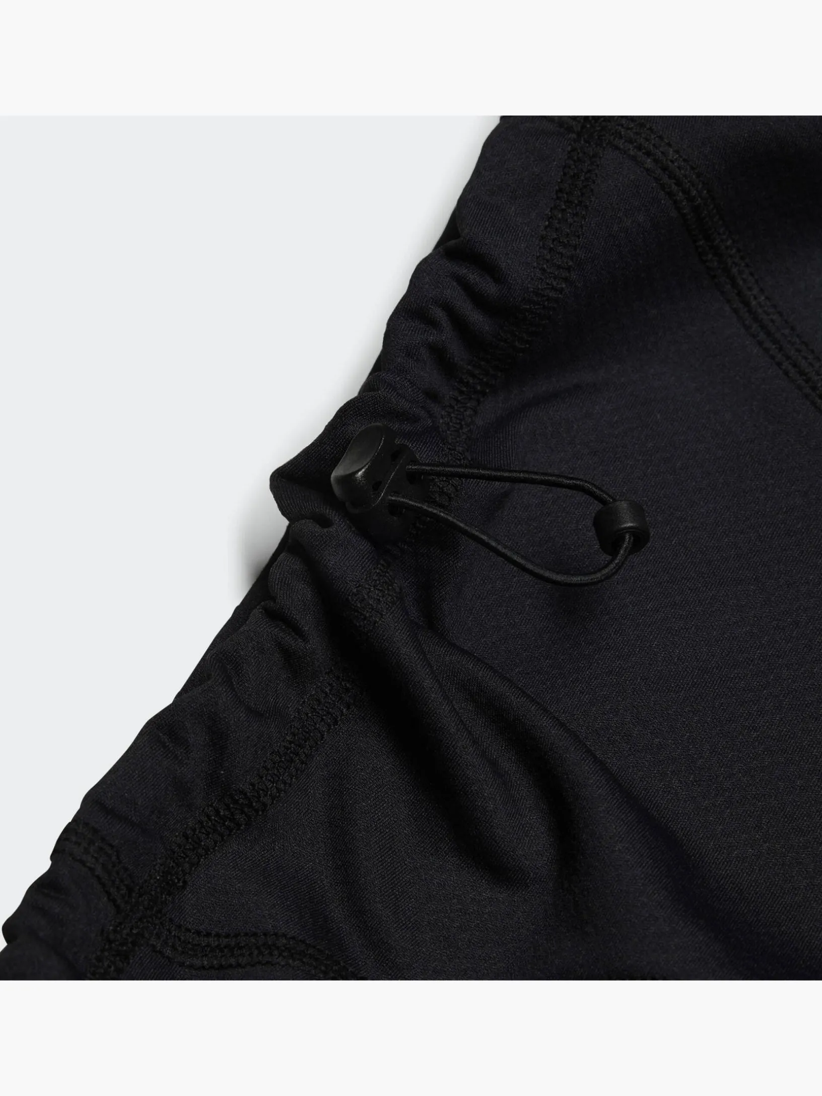 Tiro 23 League Halswärmer