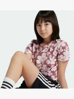 Train Essentials Seasonal Printed Training Kids Crop-Shirt