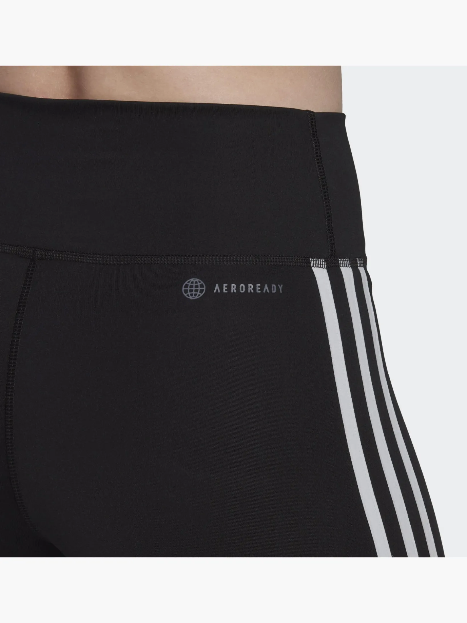 Training Essentials 3-Streifen High-Waisted kurze Leggings